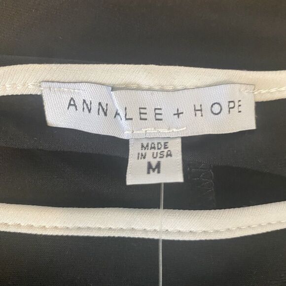 Annalee + Hope Black‎ Sheath Dress Size M Bell Sleeve Career Workwear NWT - Picture 8 of 11